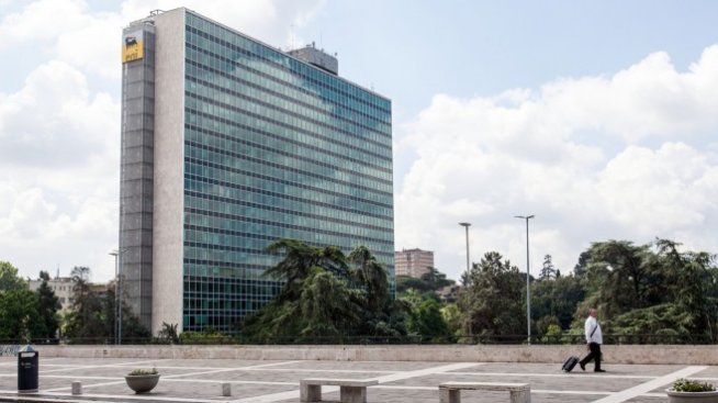Eni отчита нетна загуба от 1,89 млрд. евро &ndash; очаква пик в добива на петрол до 2025 г.