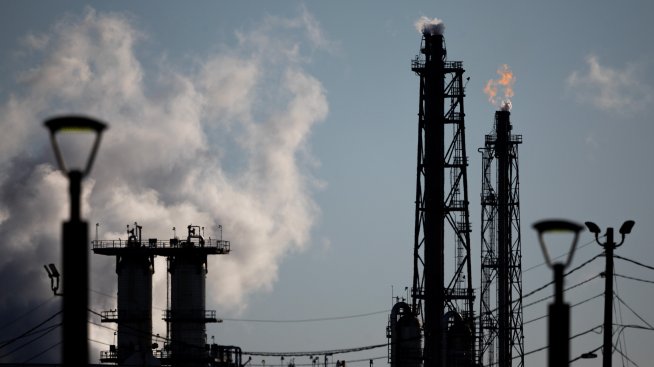 По-скъпият петрол рязко увеличи печалбите на TotalEnergies и Repsol през третото тримесечие
