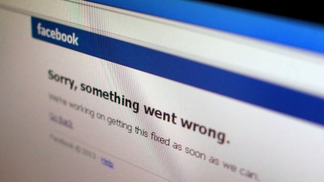 Хакерска група пое отговорност за срива във Facebook и Instagram