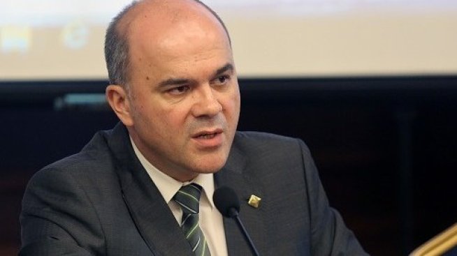 Бойко Борисов отстрани социалния министър Бисер Петков