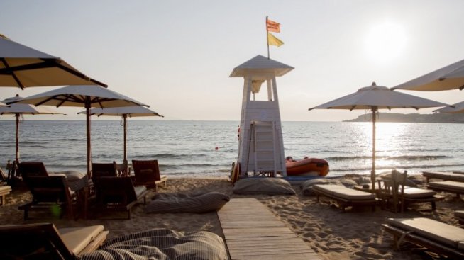 Ваучери за почивка получават всички на първа линия срещу коронавируса