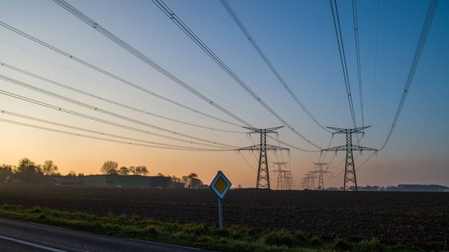 Административният хаос в плановете за пълната енергийна либерализация