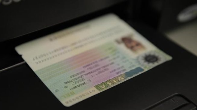 Визите за българи и румънци са напът да скарат ЕС и Канада