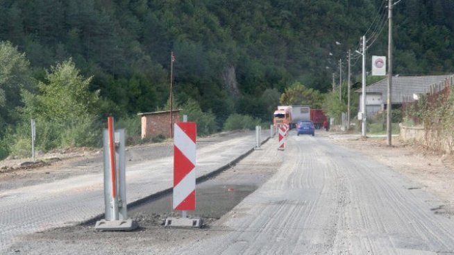 Доизграждането на околовръстното шосе на Пловдив ще става поетапно с пари от бюджета