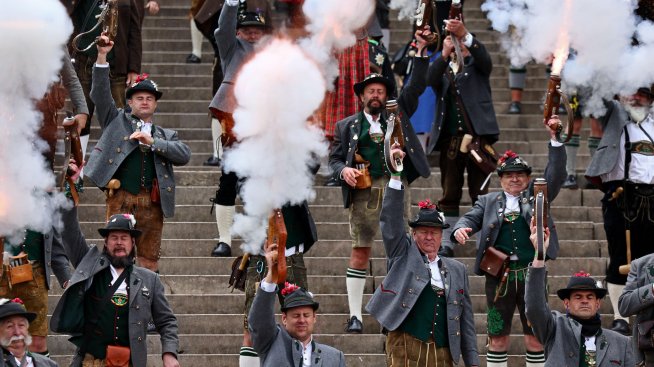 Октоберфест – 6,5 млн. посетители, 6,5 млн. литра бира и бомбена заплаха