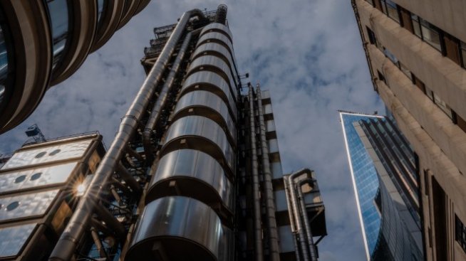 Застрахователите се опитват да актуализират дефиницията за война