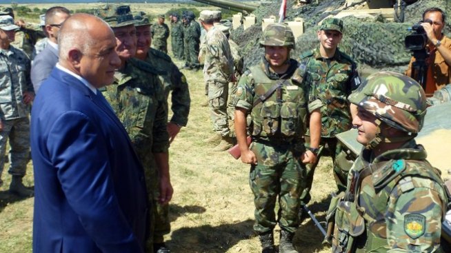 Б. Борисов: Военните проекти трябва да са ефикасни и съвместими с НАТО