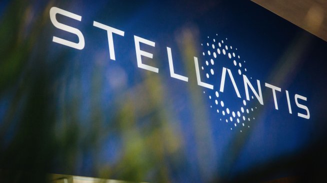 Stellantis подписа още едно споразумение за доставка на материали за батерии
