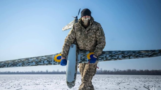 Дронове изпепелиха Уст-Луга, капацитетът за&nbsp;износ на петрол от Русия е намалял с 40%