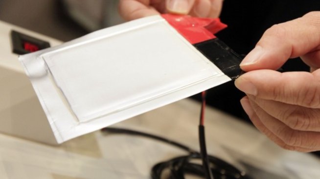 Технологията на твърдотелните литиево-серни батерии се превръща в реалност