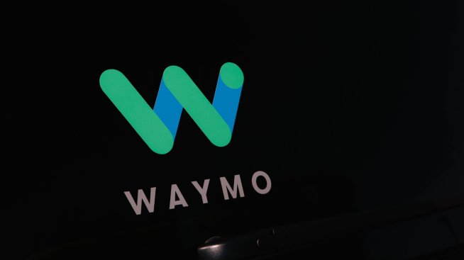 Синдикат отхвърли призива на Waymo за промяна в регулациите за камионите