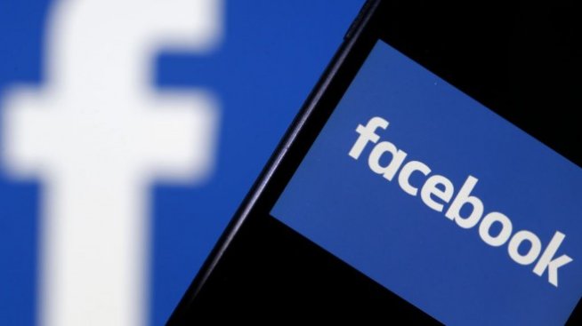 Facebook спря десетки хиляди приложения заради скандала с Cambridge Analytica