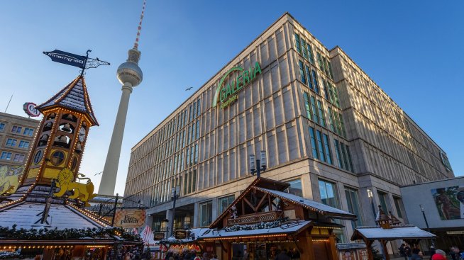 Застрахователи са отпуснали заеми за 3 млрд. евро на закъсалата имотна империя Signa