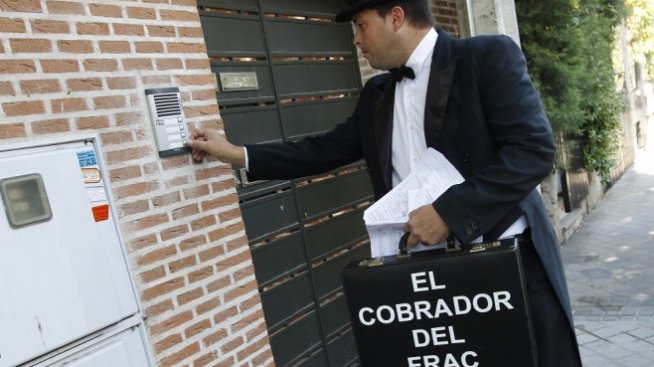 Общественото порицание като бизнес: испанските бирници във фракове