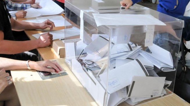 Референдумът преодоля първото стъпало