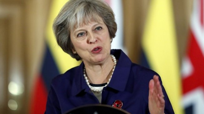 Тереза Мей: Правителството ще продължи с Brexit