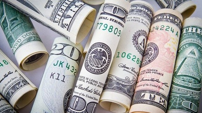 Пандемията - златната ера за милиардерите