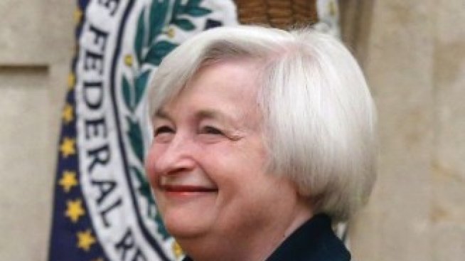 Йелън: Фед запазва курса на намаляване на стимулите
