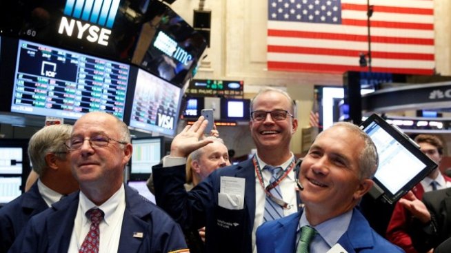 Американските акции възстановяват загубите*