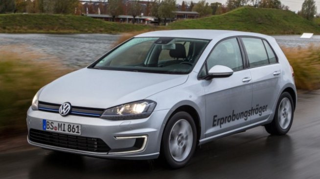 Volkswagen готви хибриден Golf GTI