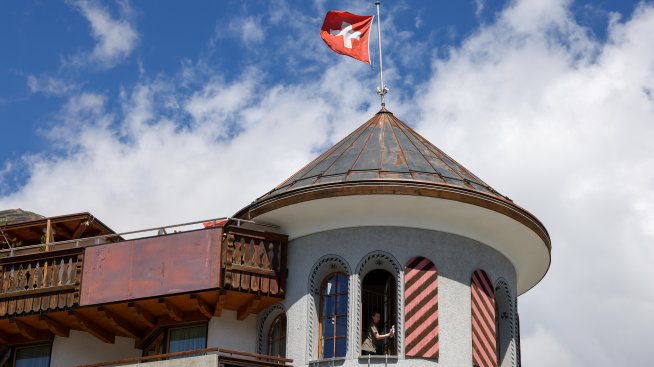 Може ли Швейцария да се откаже от неутралитета си след 500 години?