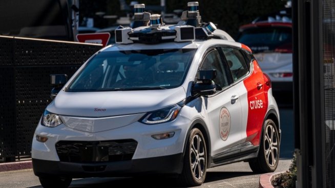 General Motors купува дела на SoftBank в Cruise