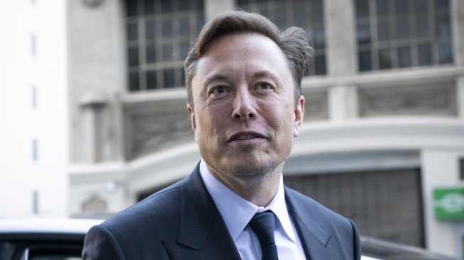 Какво се случи с големия залог на Мъск с Twitter пет месеца след придобиването?