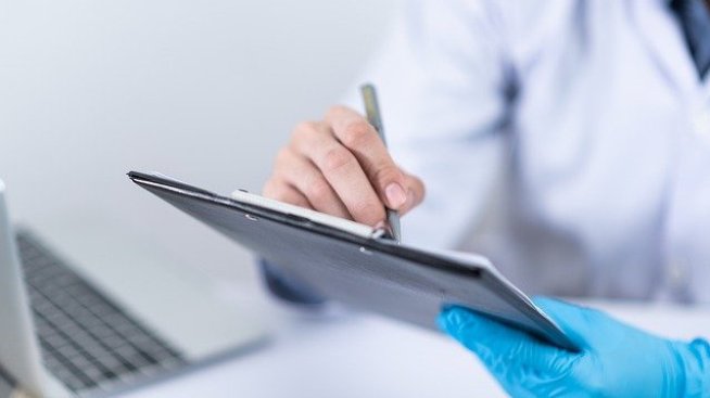 Парламентът отхвърли пълната дигитализация на болничните листове