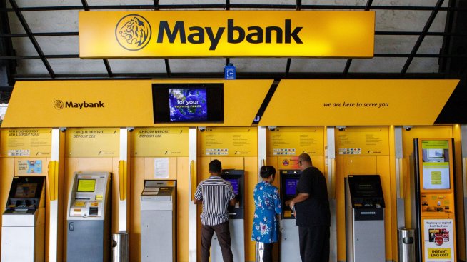 Грешка за милиони: Клиентка откри 86 млн. долара, преведени по банковата ѝ сметка