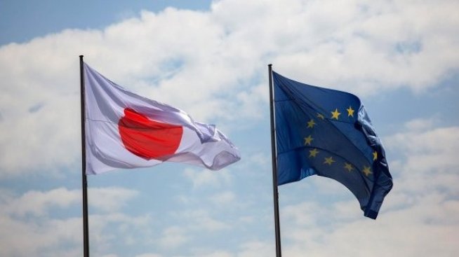 Ще се присъедини ли и Япония към AUKUS?