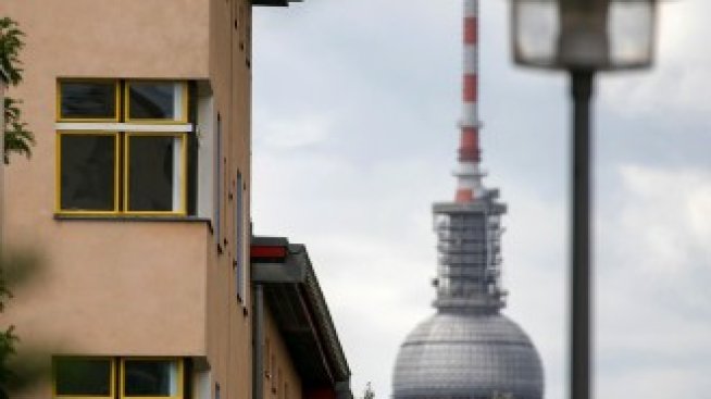 Новият имотен гигант в Европа се гради върху размити правила