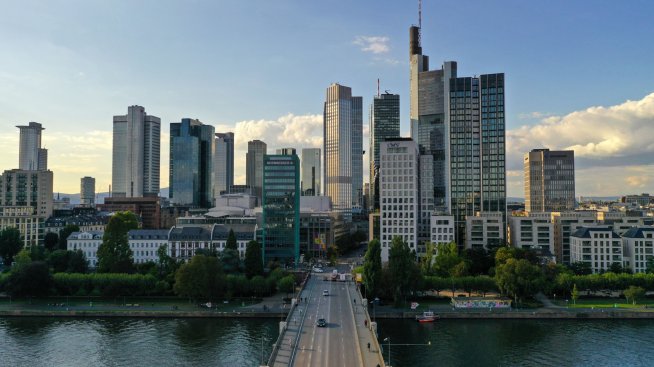 Пазарът на бизнес имоти в Европа се доближава до повратна точка