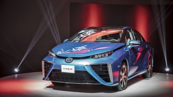 Toyota и Honda поемат по различни пътища в постигането на въглероден неутралитет