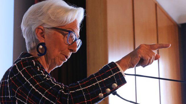 Лагард между ЕЦБ и Световния икономически форум: предстои ли рокада?