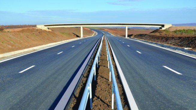 Тол системата ще е готова до една година, прогнозира Борисов