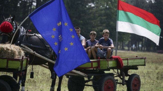 България в ЕС - изчезващо, необразовано и болно население в здрава икономика