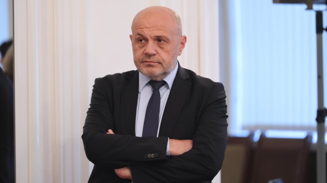 Дончев: Планираме ново искане за второ плащане по НПВУ до 23 юли