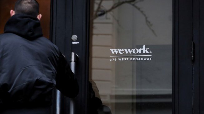 WeWork изтегля своята заявка за първично публично предлагане