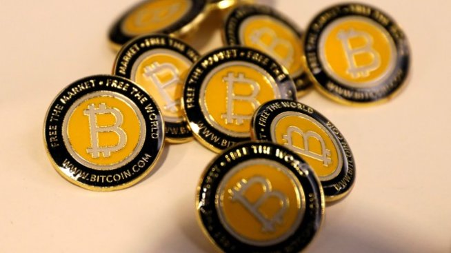 Криптовалути:  да ги търгуваме или да инвестираме в тях през 2019?