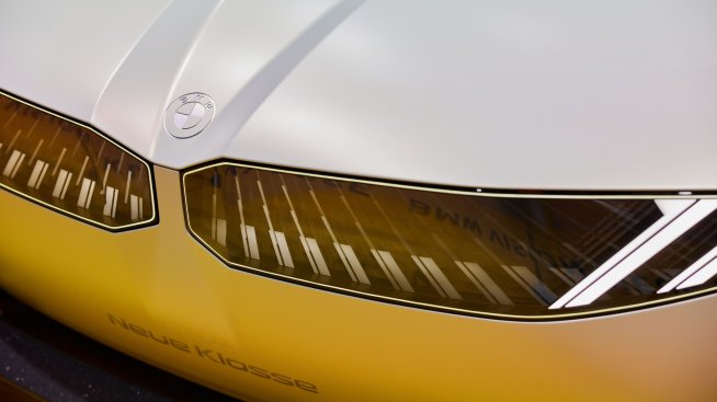 BMW залага на нов вид батерии в своя амбициозен план за електрификация