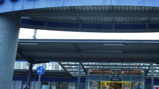 Metro обмисля да се раздели с мажоритарния дял от бизнеса си в Китай