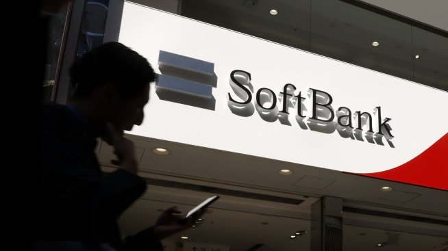 Тъмните облаци отново надвиснаха над SoftBank
