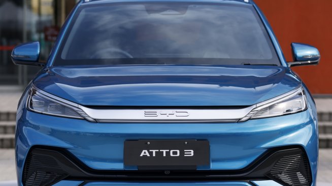 Китайската BYD ще произвежда електромобили в Тайланд