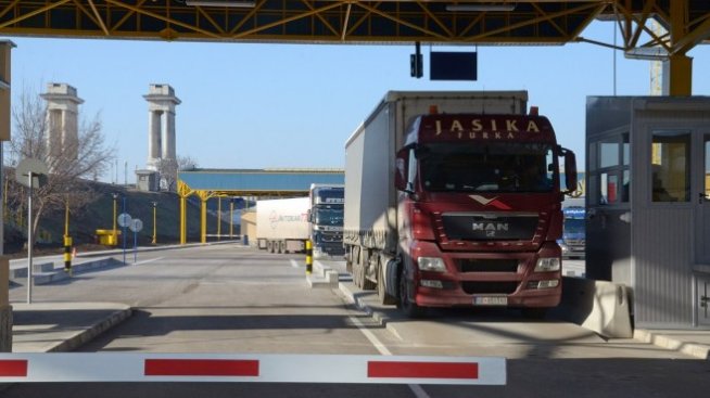 4 пъти е скочил трафикът на камиони през "Дунав мост" от влизането ни в ЕС