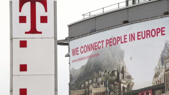 Deutsche Telekom замразява продажбата на T-Mobile US?