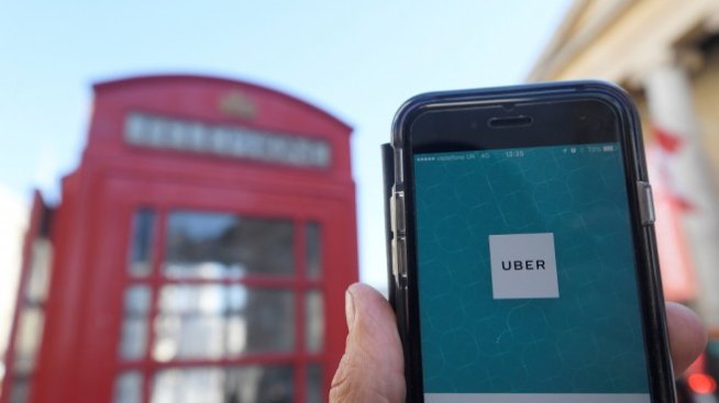 Uber омайва регулаторите в Лондон с нова тактика