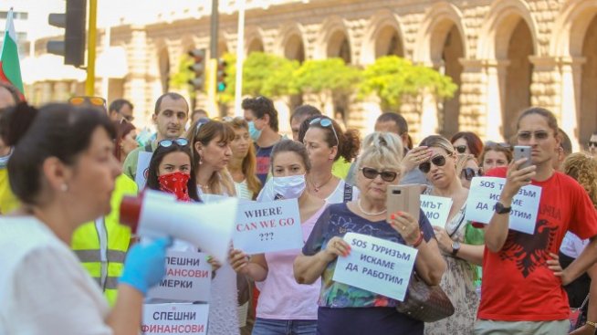 Туроператори: Държавата да ни подпомогне финансово, бързо и безусловно