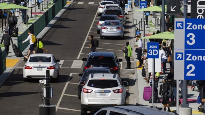 Ford, Lyft и Argo обединяват сили в проект за споделено пътуване с роботаксита