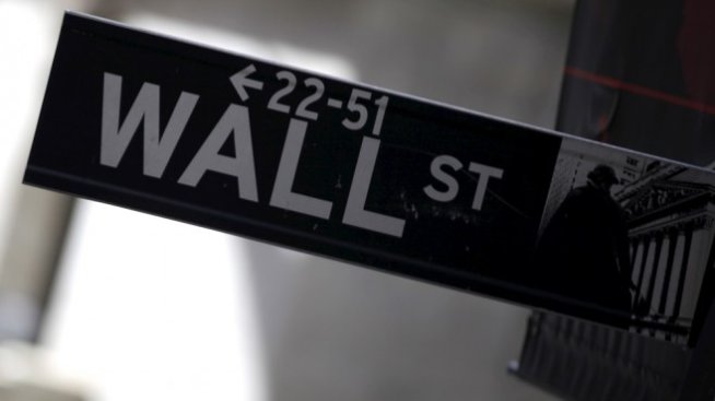 Широкият индекс S&P 500 покори нов връх в началото на сесията*