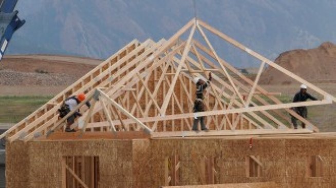 Рязък спад на строителството на нови жилища в САЩ през декември